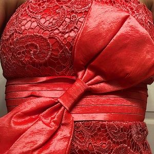 Windsor Size Small Coral Strapless Prom or Formal Dress with Bow & Lace Detail